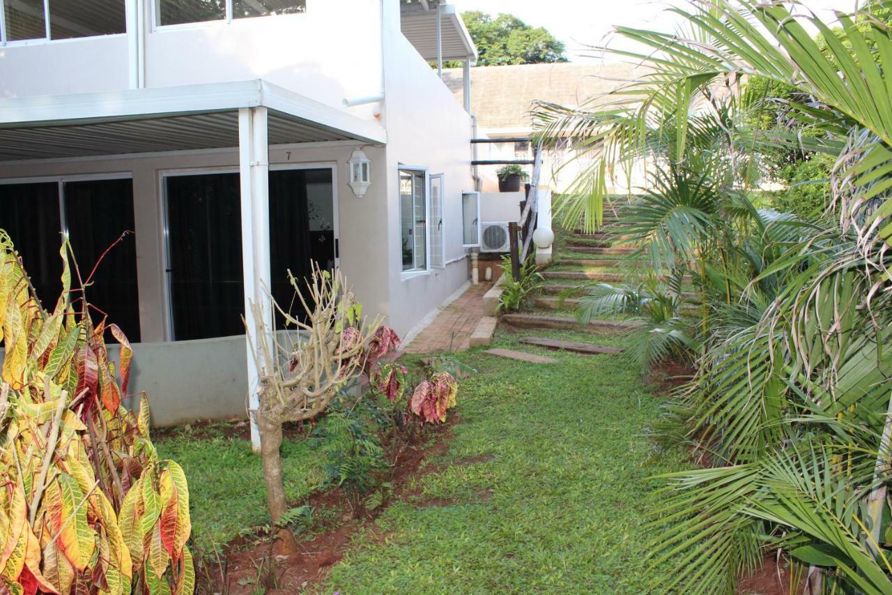 Mandalay Bed&Breakfast Durban Bagian luar foto